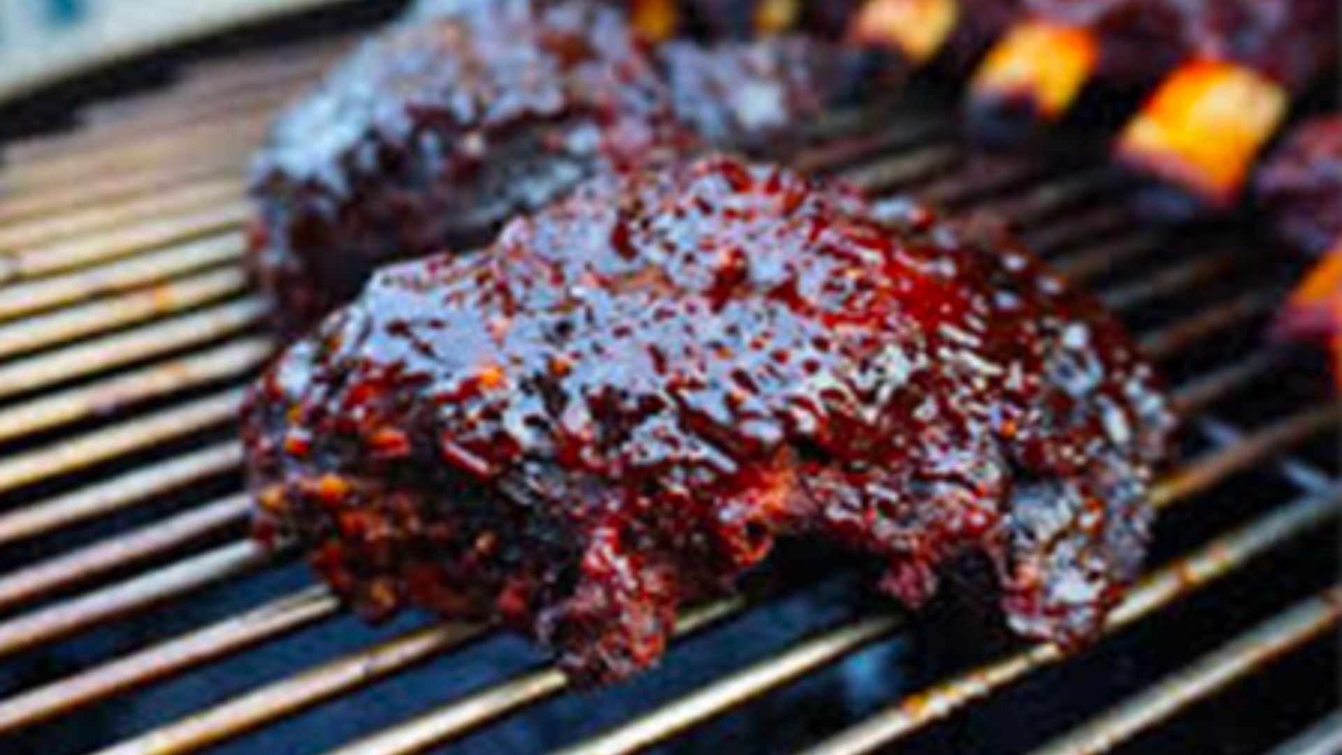 Gesmokte Ochsenbäckchen mit BBQ Crazy Honey Finish